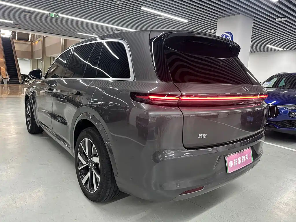 Li Auto IDEAL L8