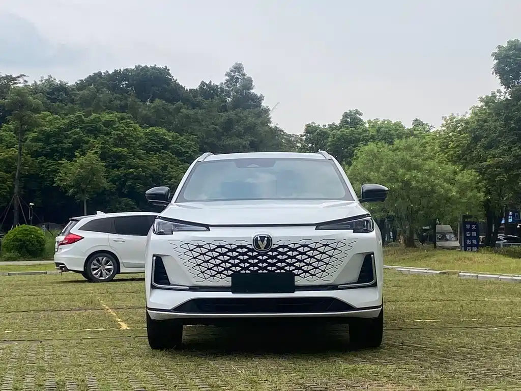 Changan CS55PLUS — миниатюра 2