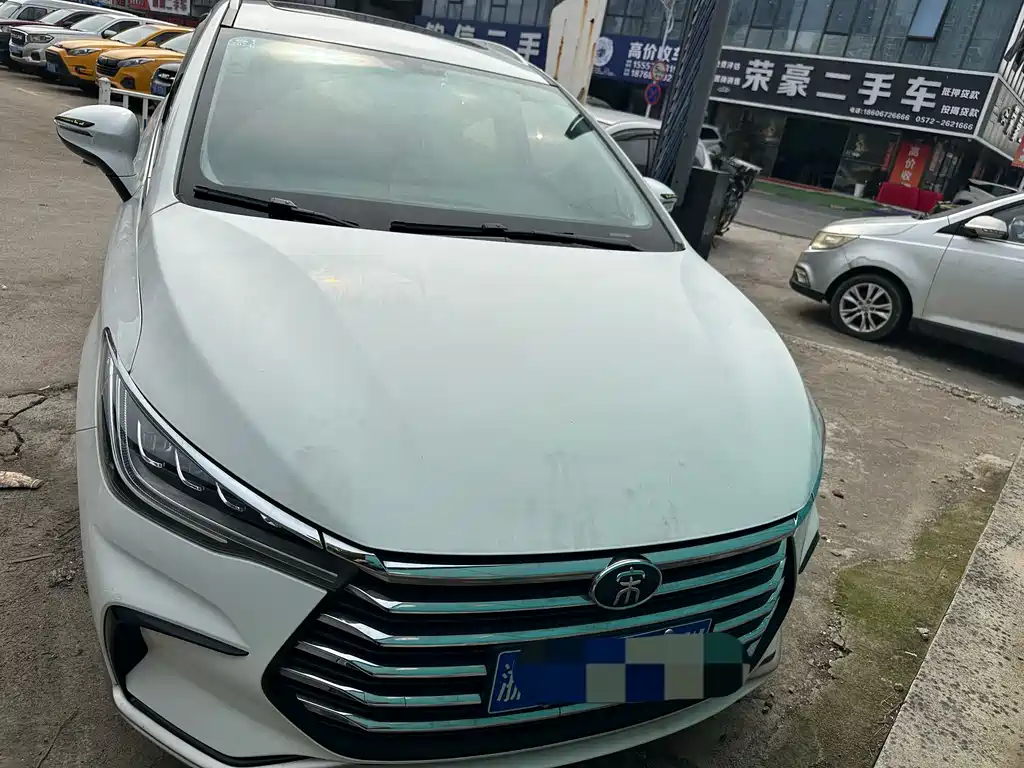 Byd MAX 2022
