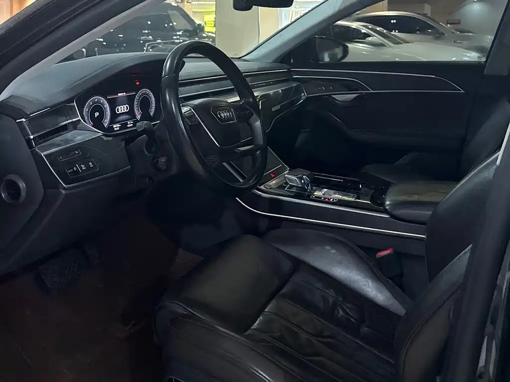 Audi A8 — миниатюра 4