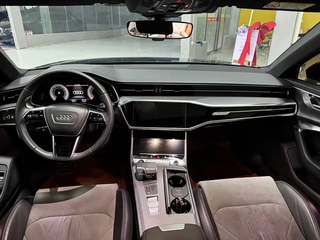 Audi A6L — миниатюра 5