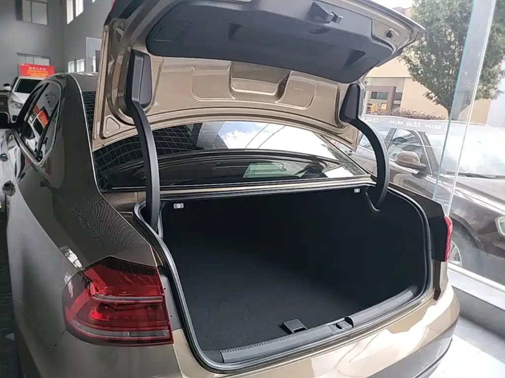 Volkswagen Passat — миниатюра 19