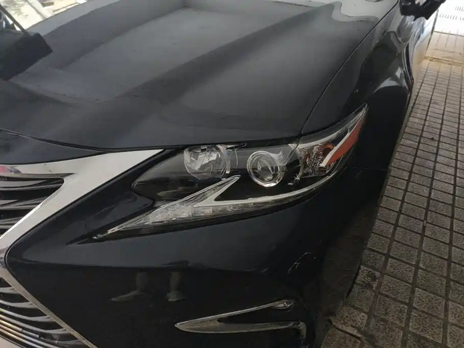 Lexus ES — миниатюра 5