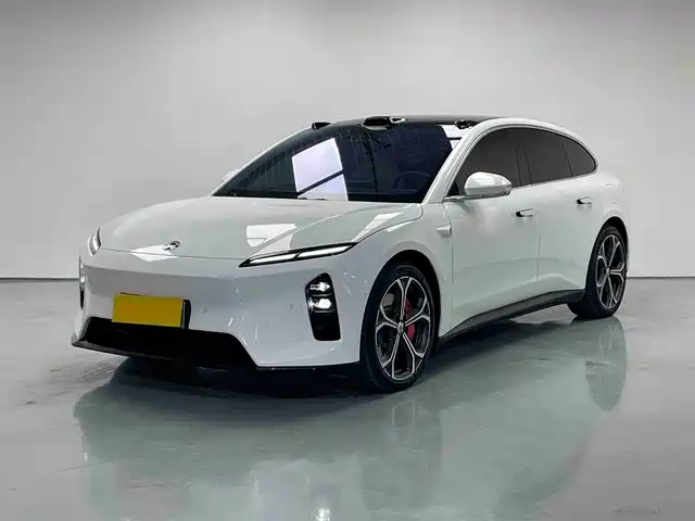NIO NIO ET5T 2025