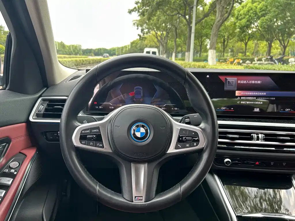 BMW i3 — миниатюра 8