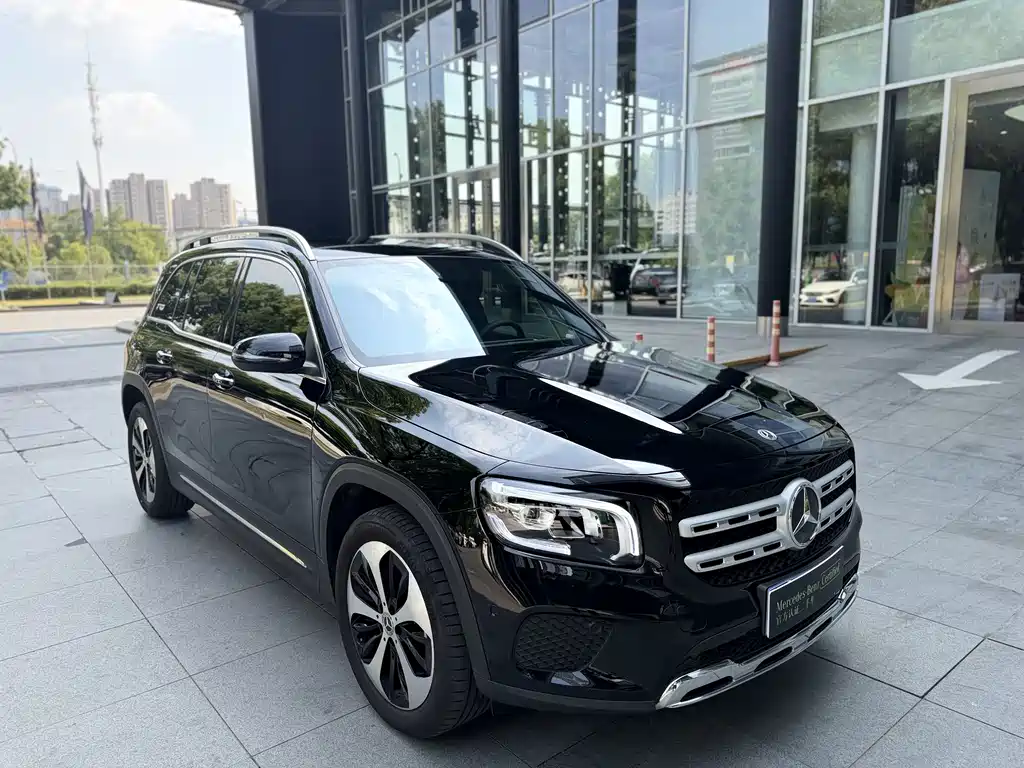 Mercedes-Benz GLB — миниатюра 4