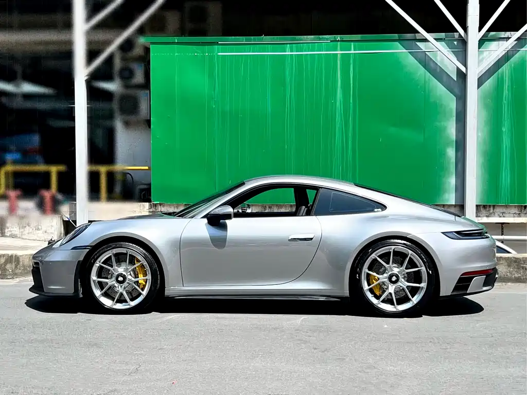 Porsche 911 2022 Carrera 3.0T