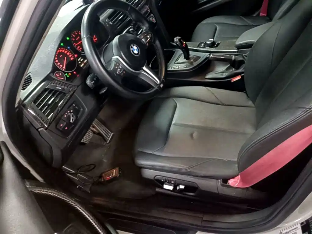 BMW 3 Series — миниатюра 15