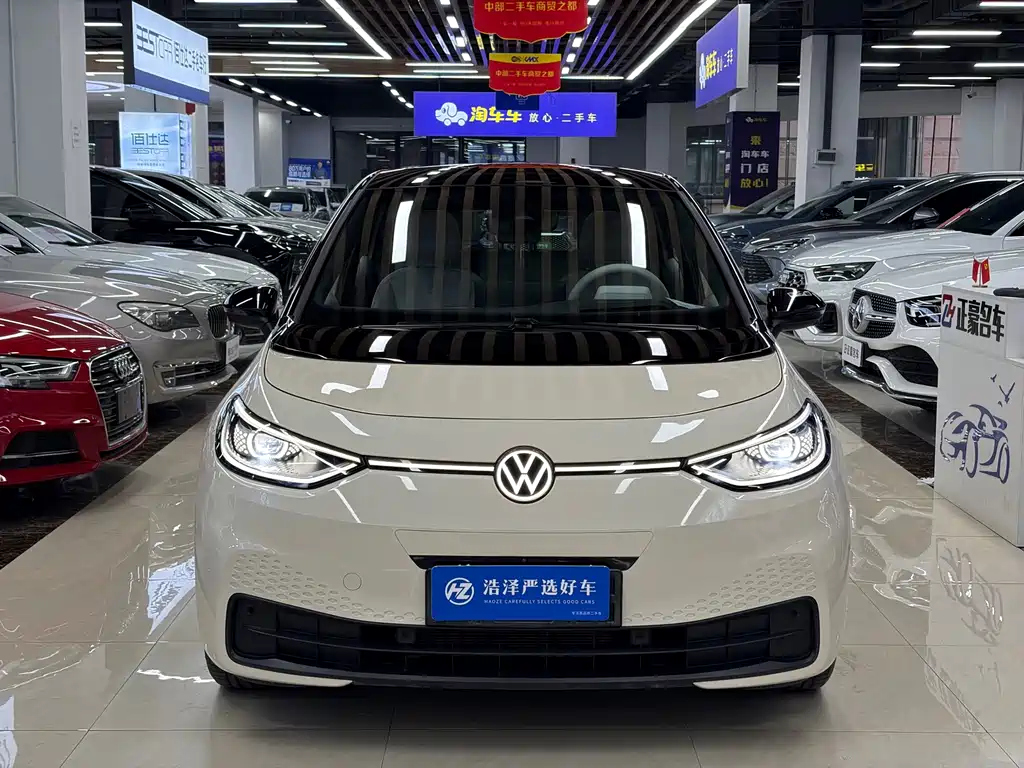 Volkswagen ID.3 — миниатюра 2
