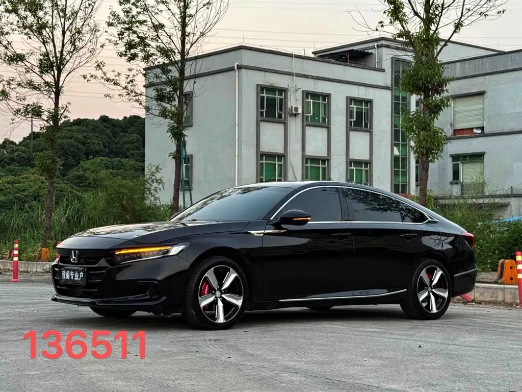 Honda Accord — миниатюра 2