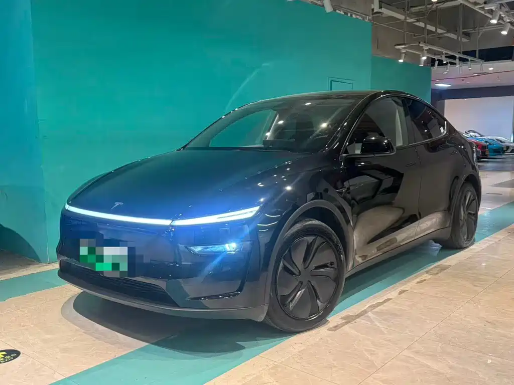 Tesla Model Y 2026