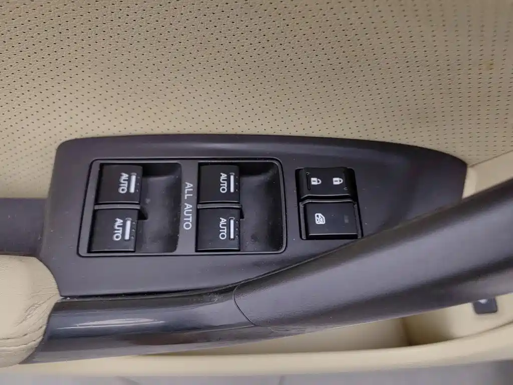 Honda Spirior — миниатюра 9