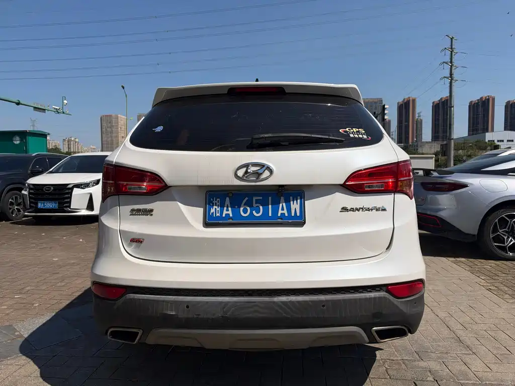 Hyundai Santa Fe — миниатюра 5