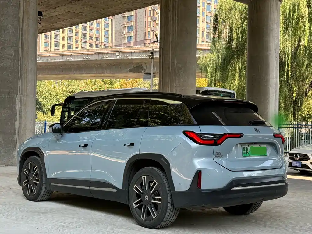 NIO ES6 — миниатюра 11
