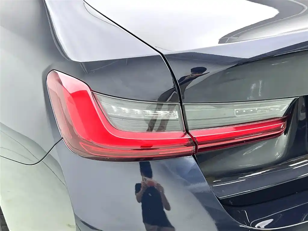 BMW i3 2025 eDrive 35 L