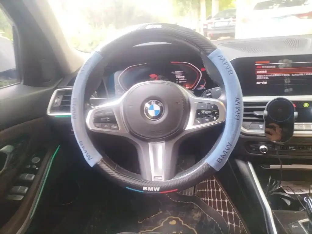 BMW 3 Series — миниатюра 3