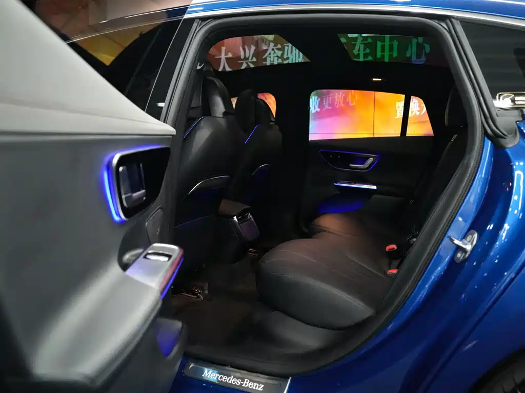 Mercedes-Benz EQE — миниатюра 24