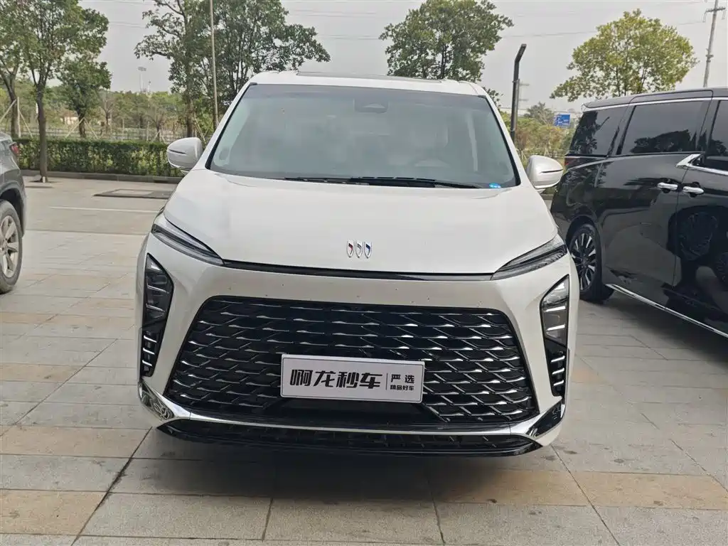 BUICK GL8 NEW ENERGY