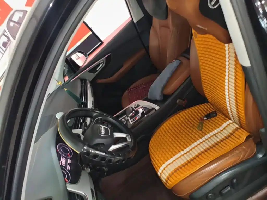 Audi Q7 — миниатюра 15
