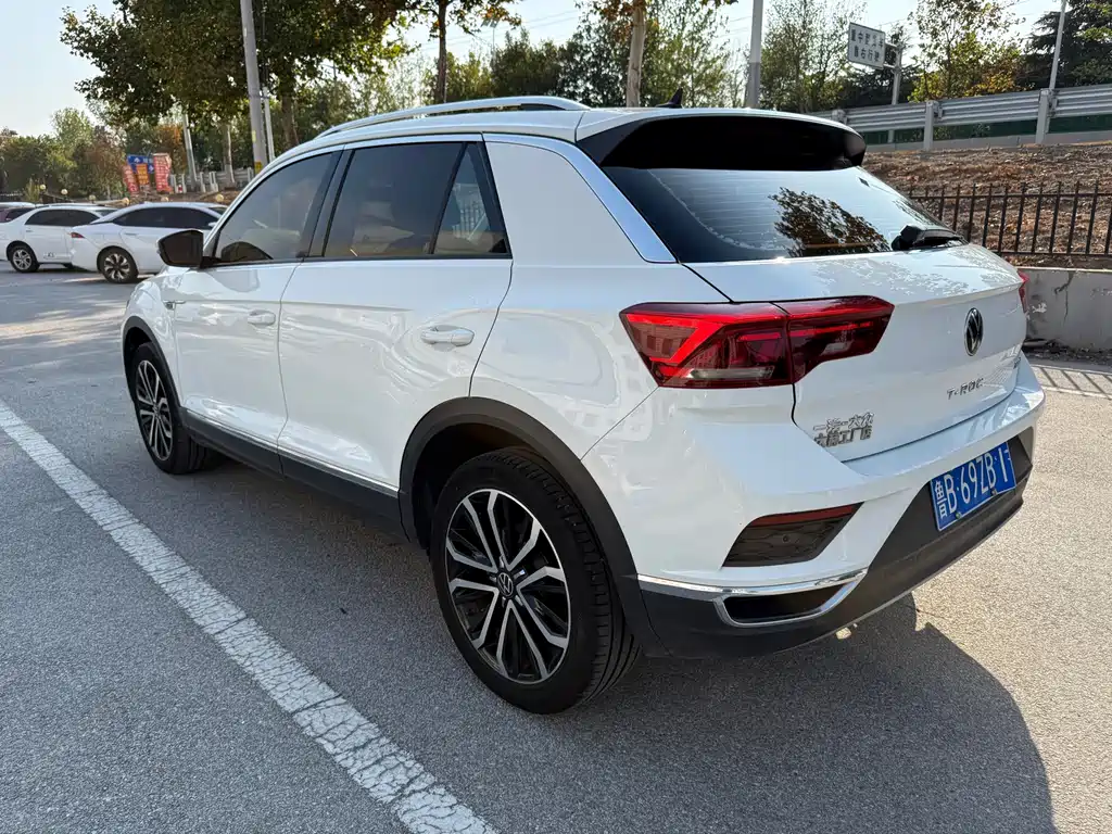 Volkswagen T-Roc — миниатюра 6