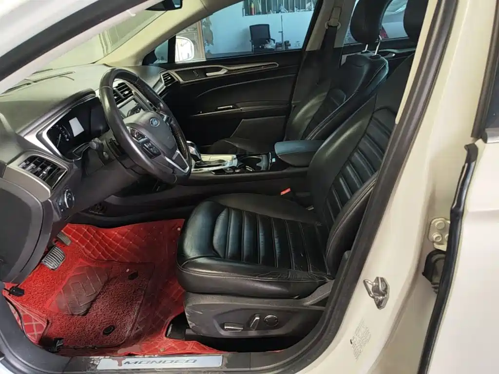 Ford Mondeo — миниатюра 15