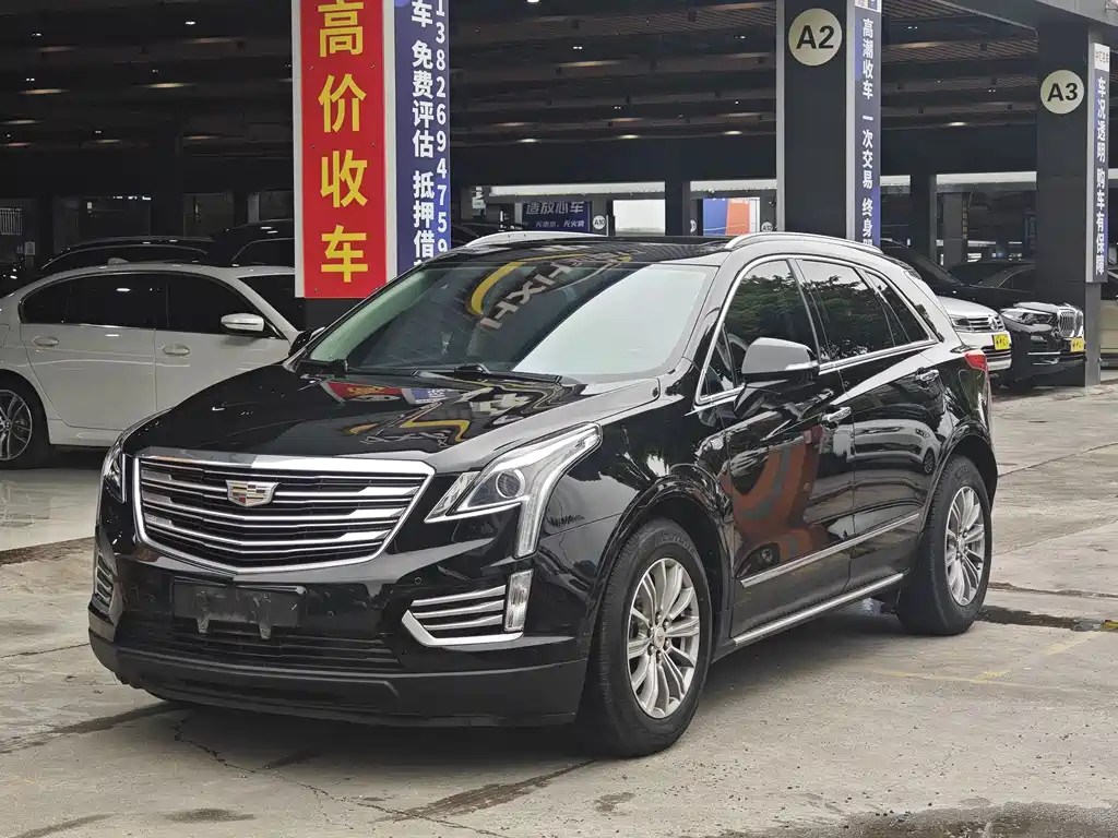 CADILLAC XT5