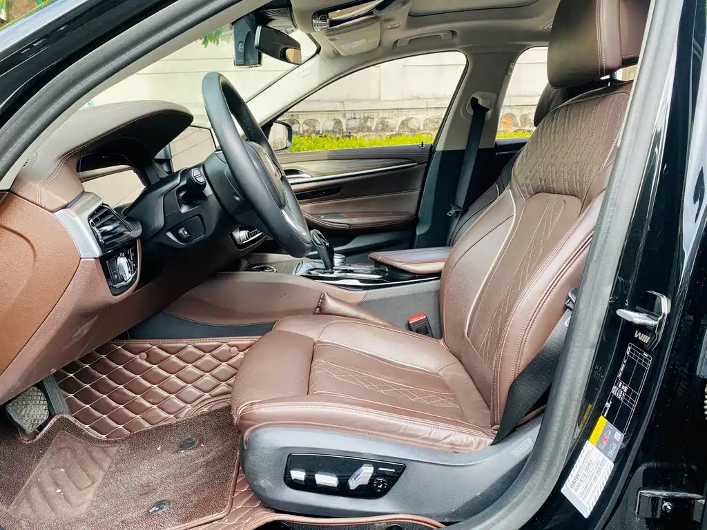 BMW 5 SERIES NEW ENERGY