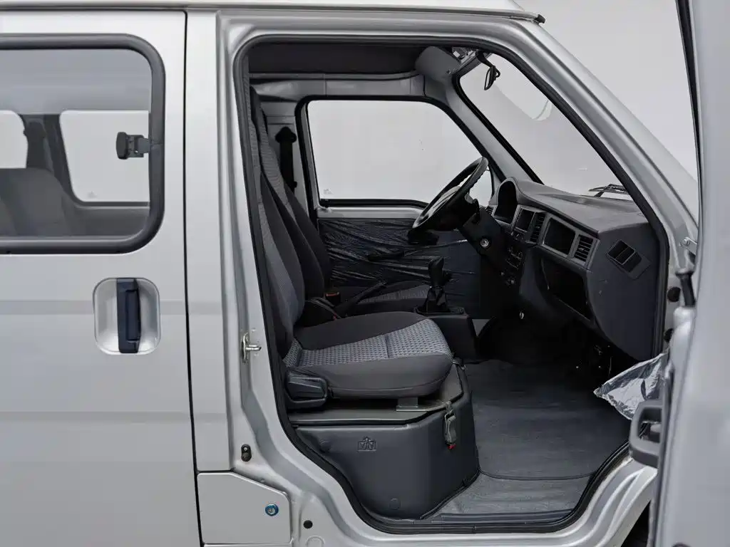 Wuling Zhiguang — миниатюра 23