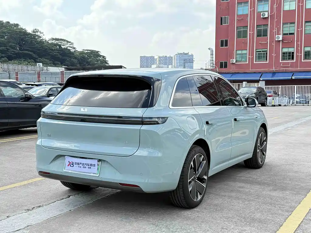 Li Auto L6 2025 Pro