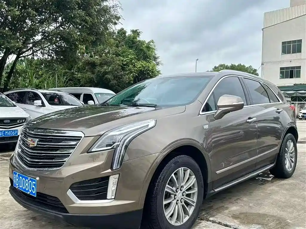Купить Cadillac XT5