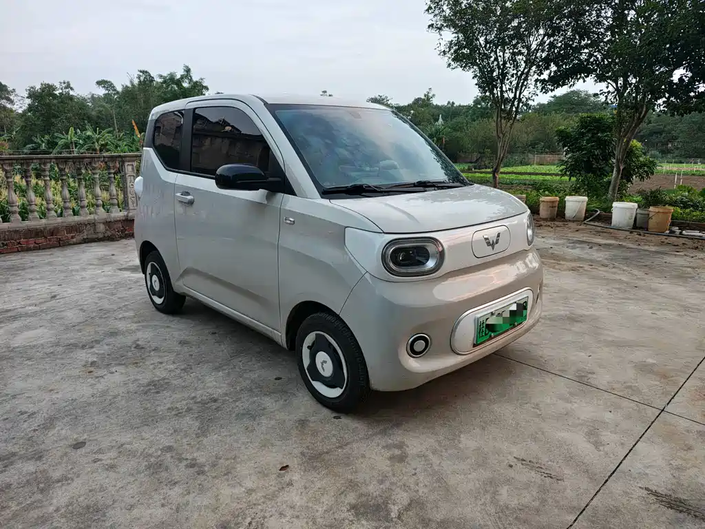 Wuling MINIEV — миниатюра 3