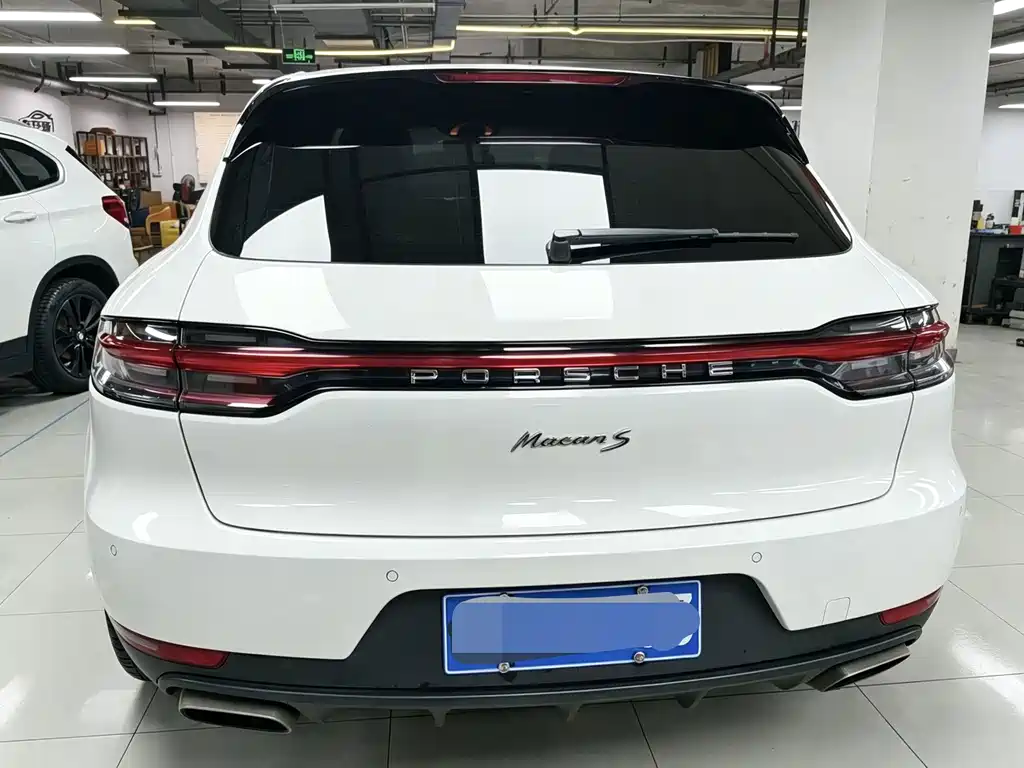 Porsche Macan — миниатюра 16