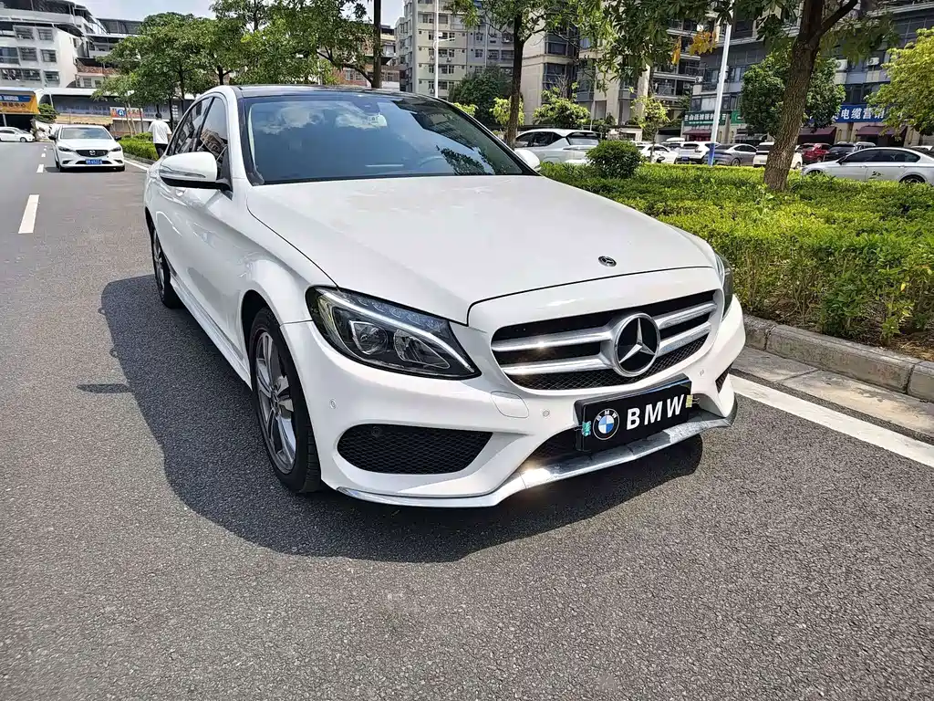 Mercedes-Benz C-Class — миниатюра 3
