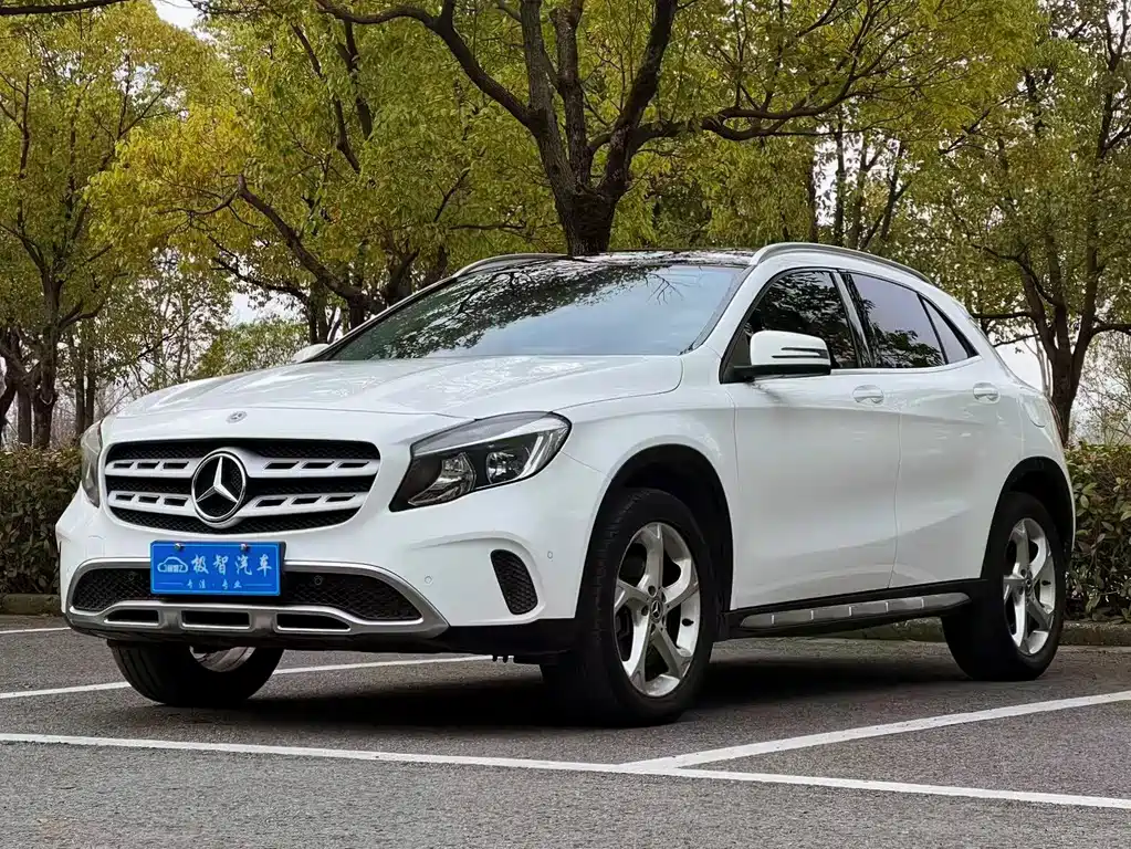 Mercedes-Benz GLA 2019