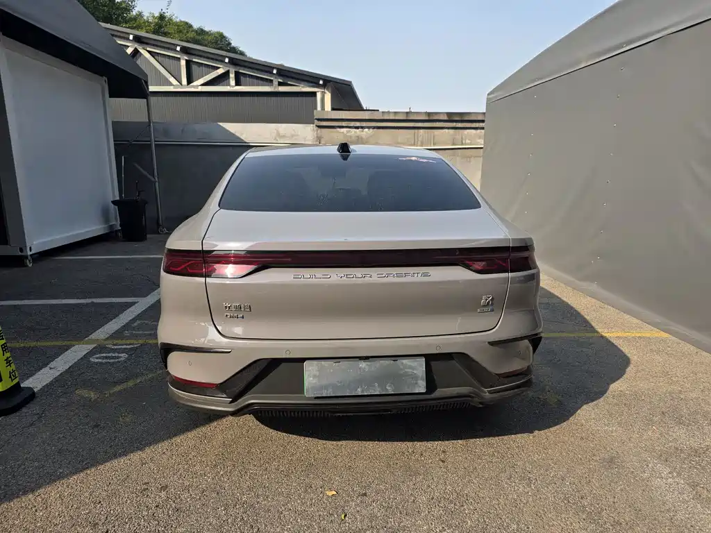 BYD Han — миниатюра 4