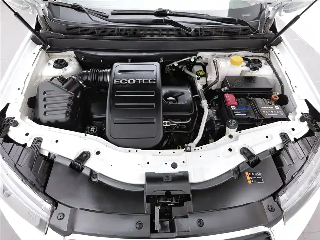 Chevrolet Captiva 2015 2.4L 7 мест