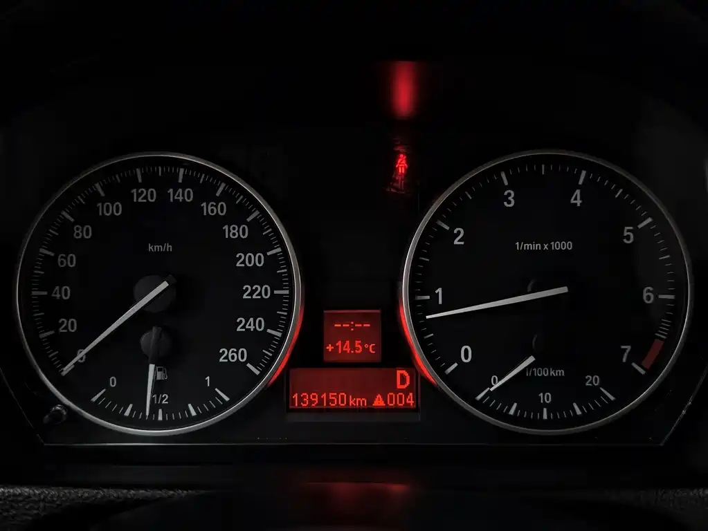 BMW 3 Series — миниатюра 12