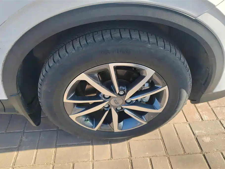 GEELY AUTOMOBILE BINYUE