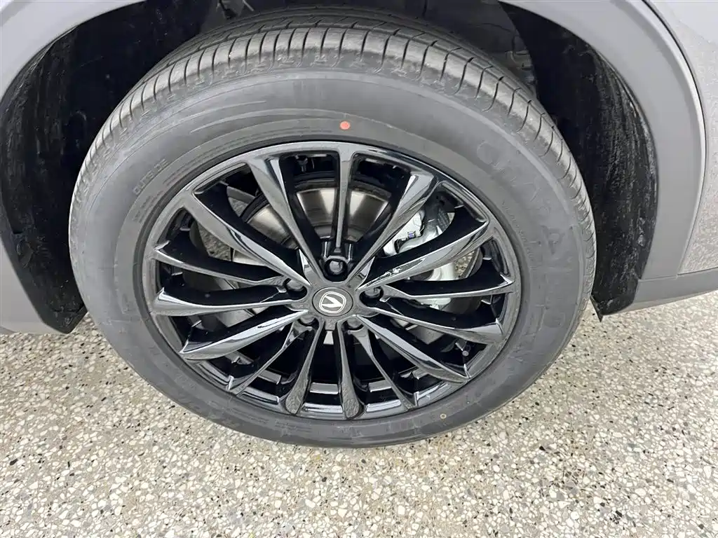 Changan CS75 2026 PRO 1.5T DCT Premium 7 мест