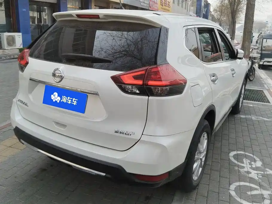 NISSAN QIJUN