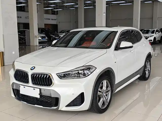 BMW  X2 2020