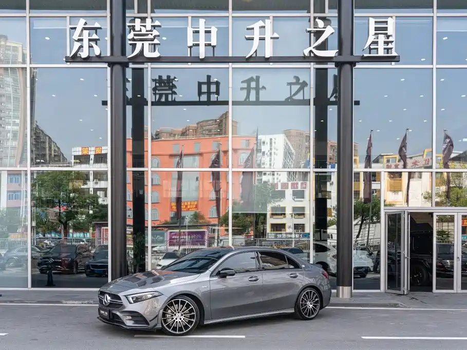 Mercedes-Benz A-Class AMG 2022