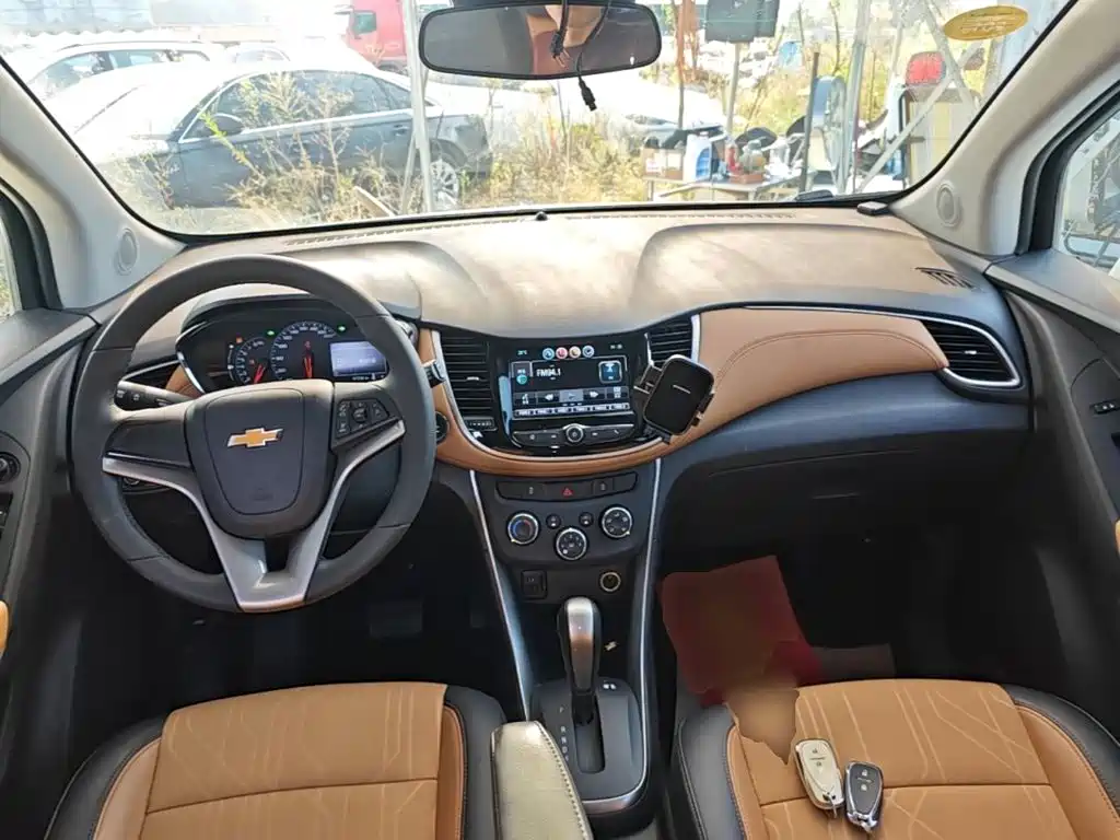 Chevrolet Trax — миниатюра 10