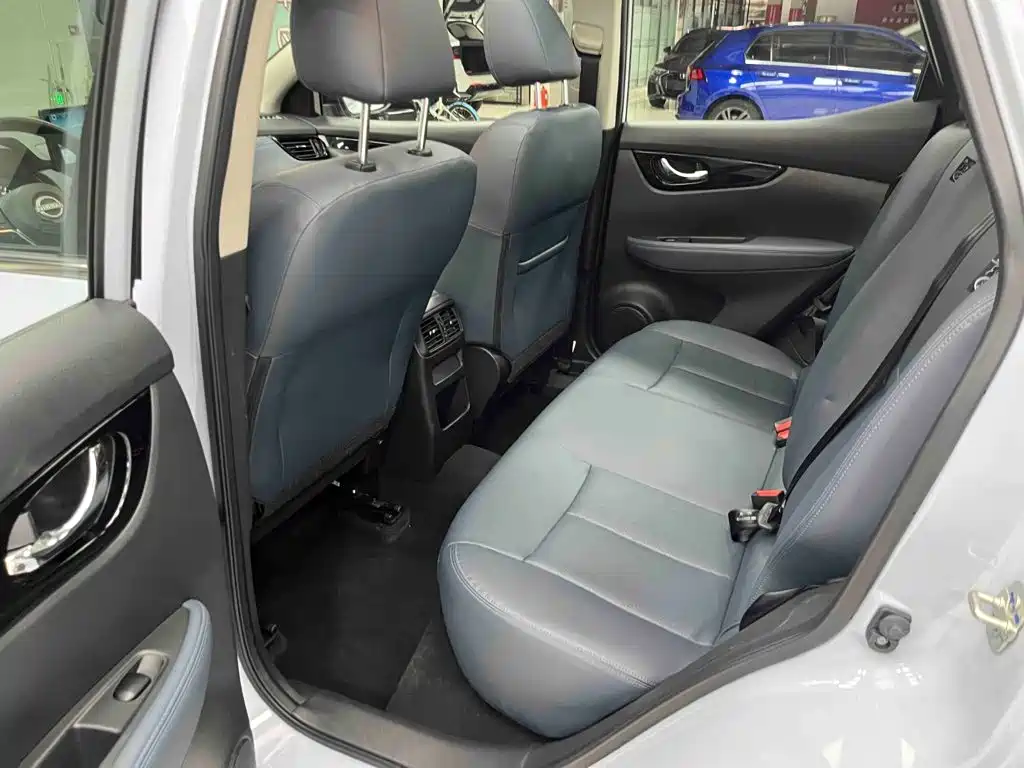 Nissan Qashqai — миниатюра 19