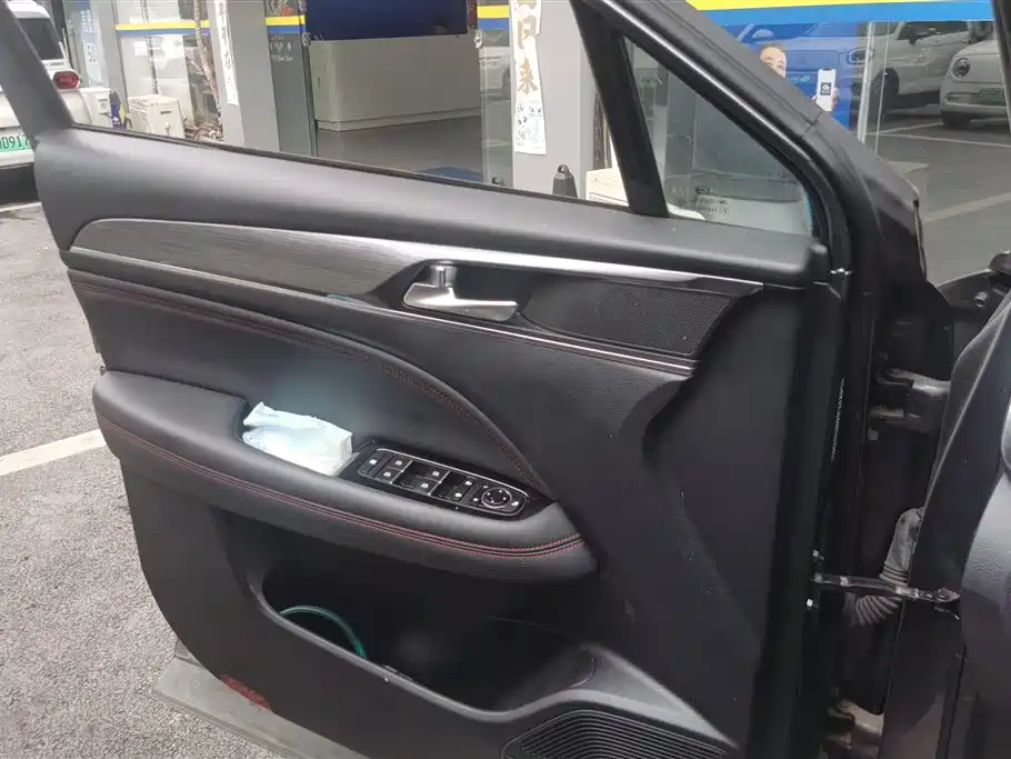 GAC TRUMPCHI GS4 PLUS