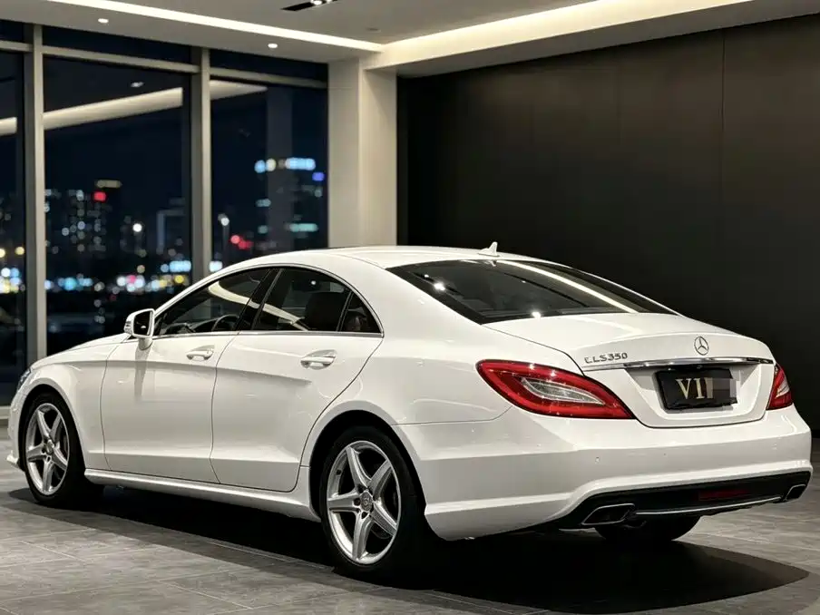 Mercedes-Benz CLS — миниатюра 8