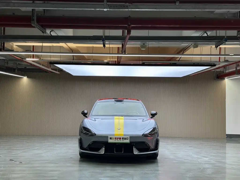 XIAOMI CAR XIAOMI SU7 ULTRA