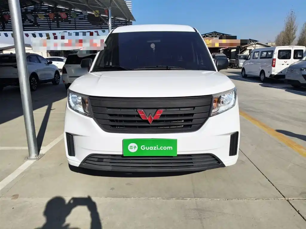 WULING AUTOMOBILE WULING JOURNEY