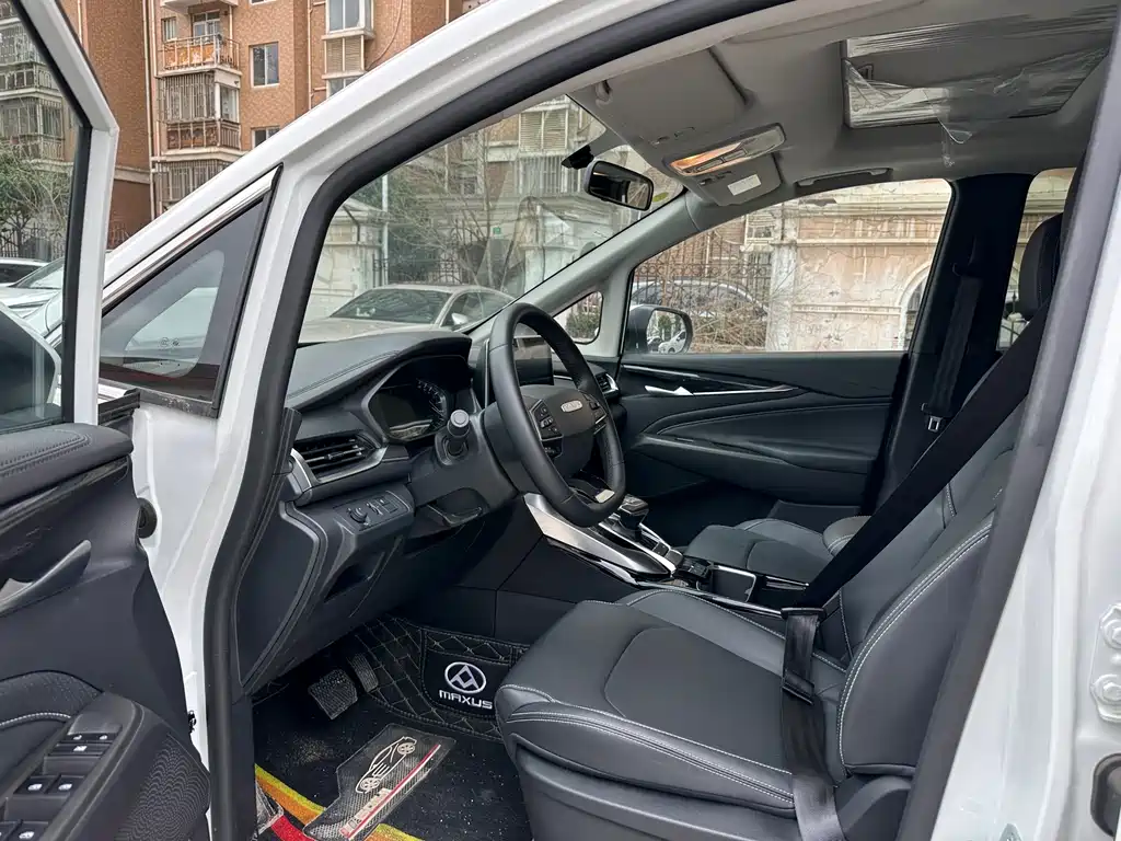 SAIC MAXUS EVERYONE 5