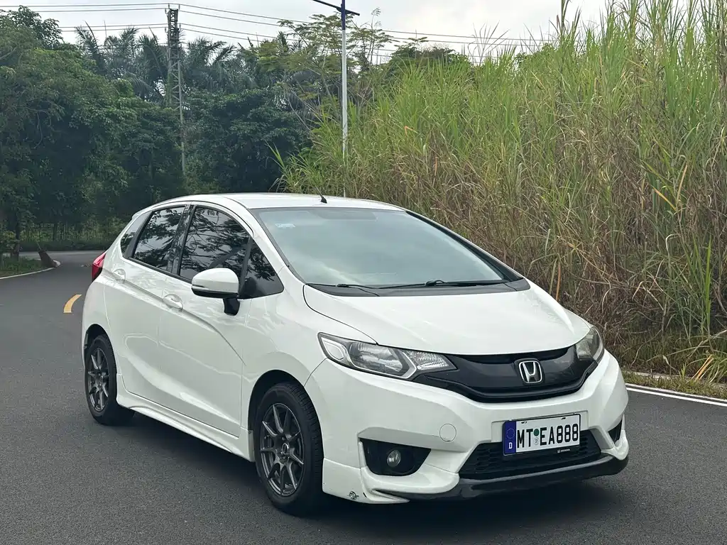 Honda Fit — миниатюра 3